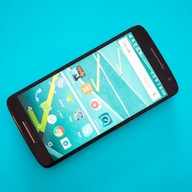 Contract or BYO? The Cheapest Way to Get a Moto X Play in Canada Contract or BYO? The Cheapest Way to Get a Moto X Play in Canada