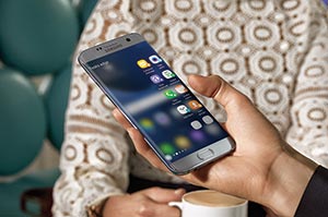 The Cheapest Galaxy S7 Edge Plans: Contract or BYO?