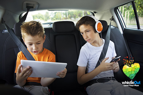 5 Ways to Save With Telus Family Mobile Plans