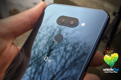 LG Q70 Review: Big Screen for an Affordable Price