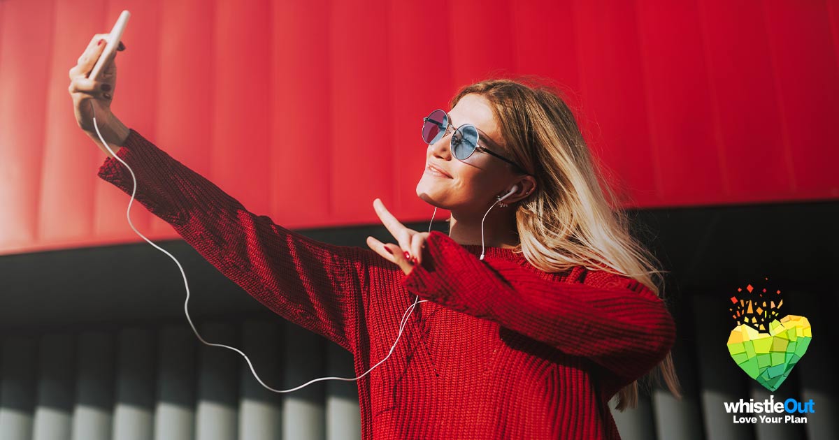 Best Rogers Phone Deals 2022 iPhone & Android WhistleOut