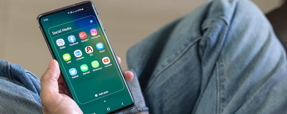 How to Take a Screenshot on an Android | WhistleOut